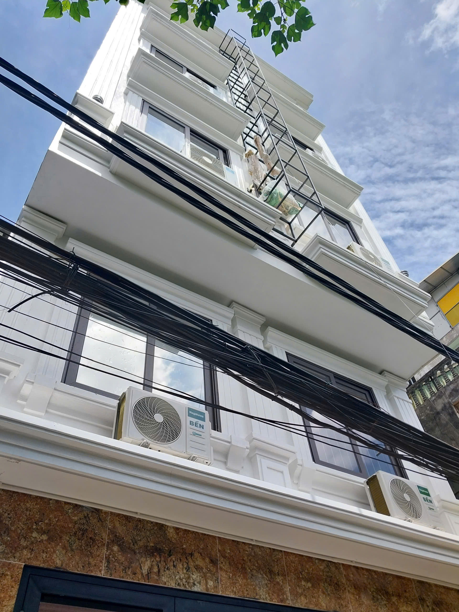 SĐCC NHÀ GẦN TIMES CITY  Phố Minh Khai 56m 5 Tầng - Thang máy - Ớ Sướng . DT Ngon! Chỉ hơn 14 tỷ - Ảnh 1